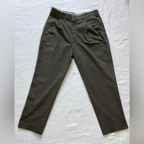 Other - Vintage Olive Green Chinos dress Pants, mens size 36x30